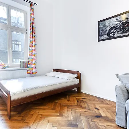 Апартаменты 1114 On Dietla Street *